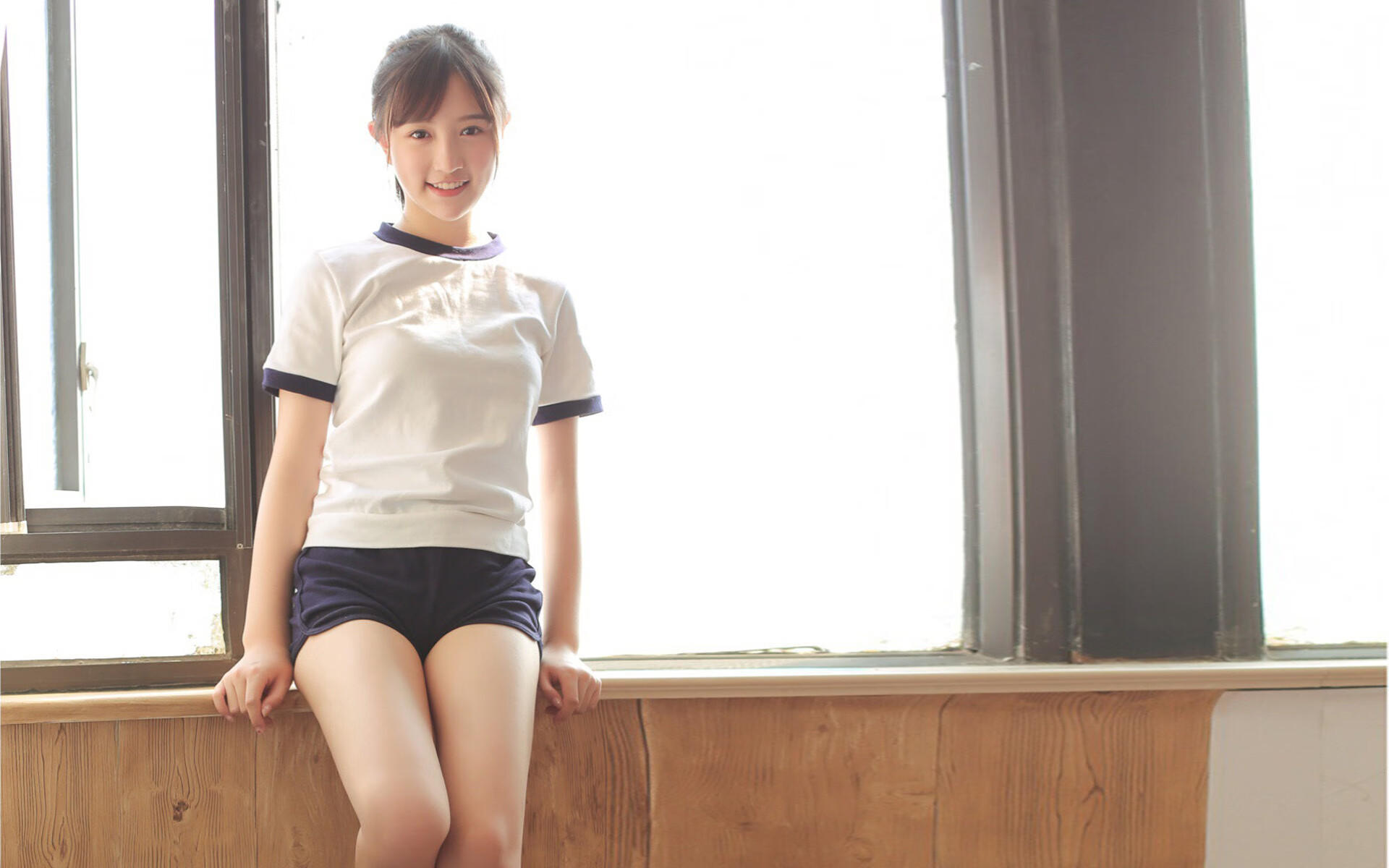 英格兰后腰铁血拼抢成最大亮点，英格兰 前腰